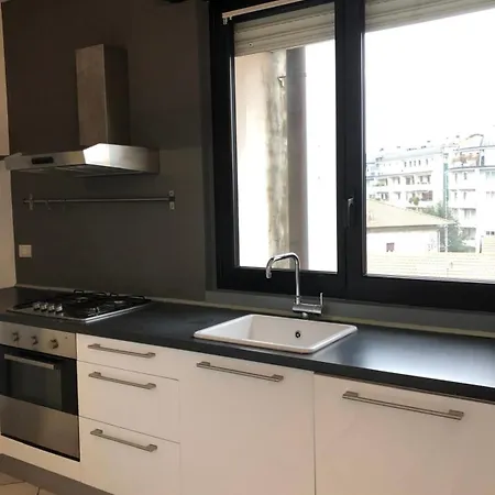 Busto Prestige Vicino Centro E Stazione 20min Malpensa Apartamento Busto Arsizio